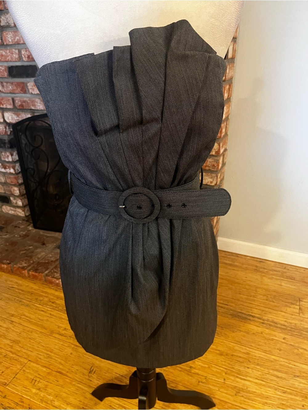 $368 NWT Alice and Olivia Strapless Charcoal Grey Belted Mini Dress - Picture 2 of 6